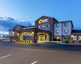 Comfort Inn & Suites Page At Lake Powell - Page - Byggnad