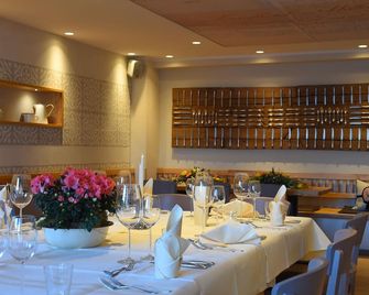 Landhotel Gasthof Willecke - Sundern - Restaurant