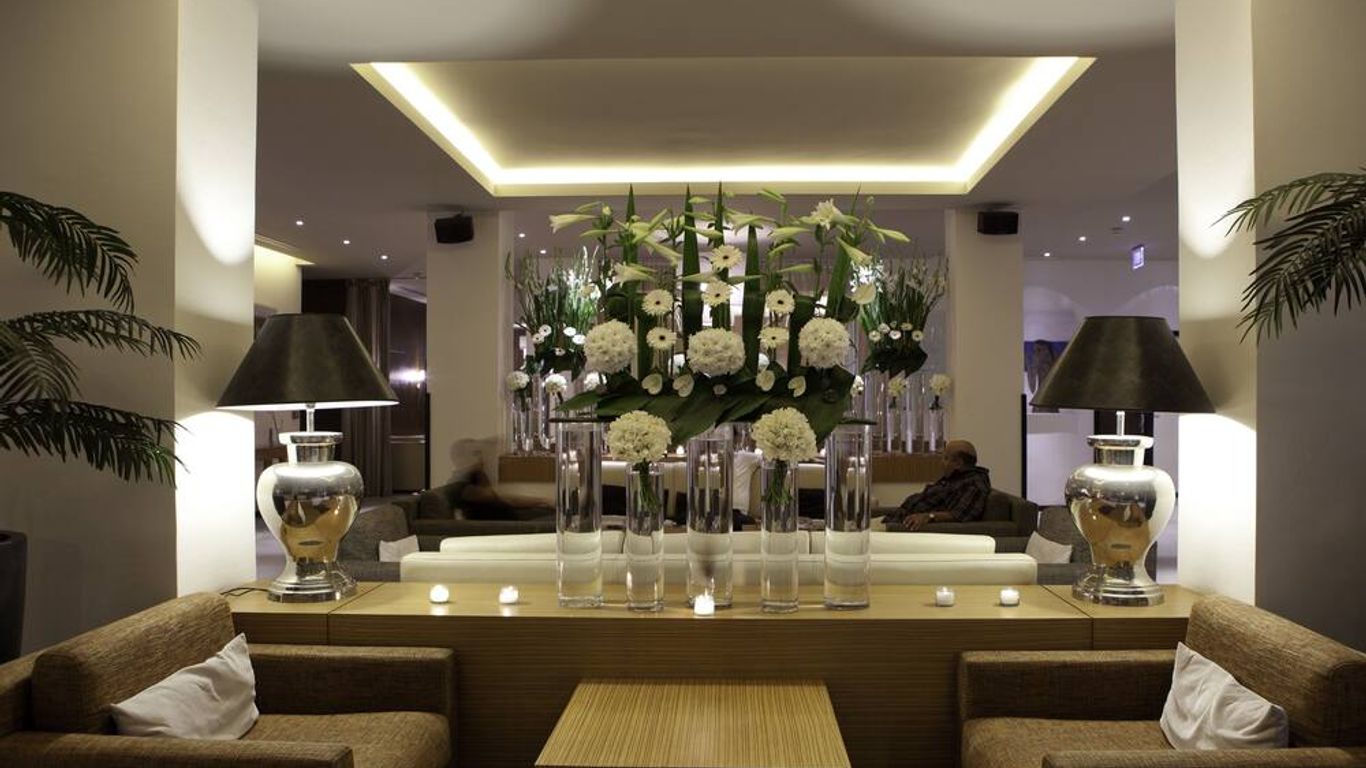 Villa Blanca Urban Hotel