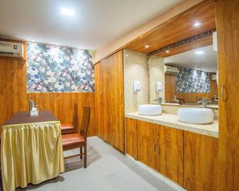 Treebo Anam International - Mumbai