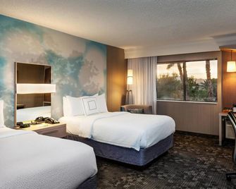 Courtyard by Marriott Las Vegas Henderson/Green Valley - Henderson - Schlafzimmer