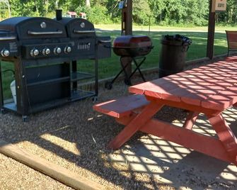 Cottage on Petit Jean Mountain! - Morrilton