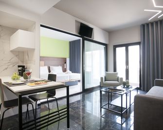 Greece U Around Athens Thissio Suites - אתונה - סלון