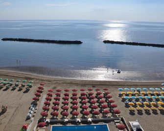 Hotel Classic - Lido di Savio - Beach