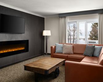 The Lakefront Anchorage - אנקוראג' - סלון