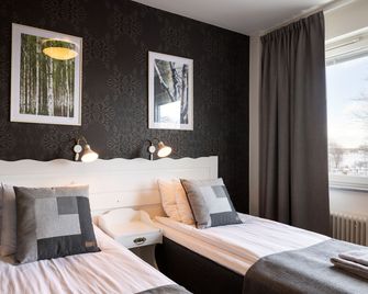 Hotel Bishops Arms Mora - Mora - Ložnice