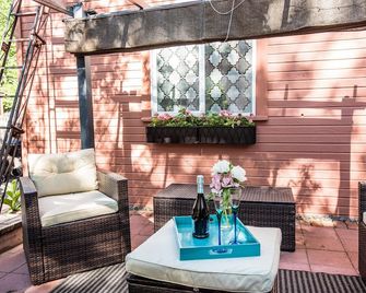 Welcoming cottage and artist's studio in the historic Old North End - 콜로라도스프링스 - 파티오