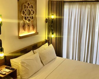 Containers by Eco Hotels - Tagaytay