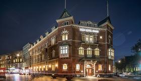 First Hotel Grand - Odense - Rakennus