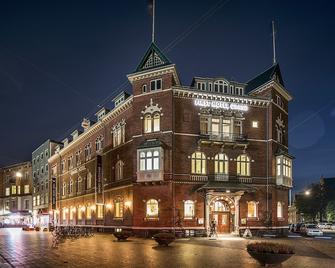 First Hotel Grand Odense - Odense - Rakennus