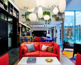 citizenM Paris Opera - Paris - Lounge