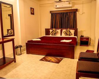 Hotel Aqua Breeze - Aberdeen - Bedroom