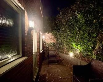 The Angels Nest - City Center - Bury St. Edmunds - Patio