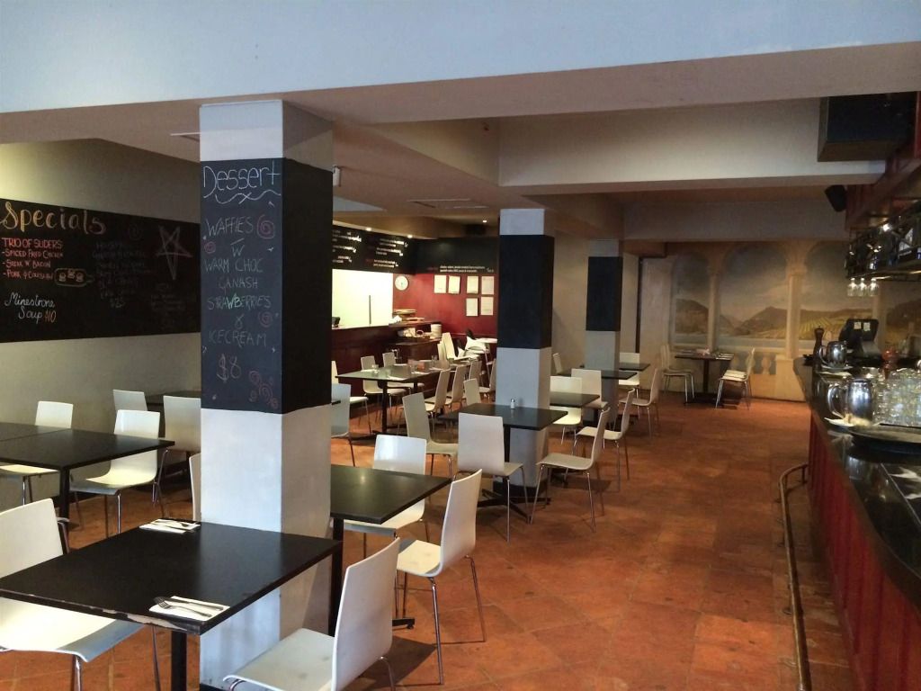 فندق وكافيه ستار بار - ونسيستون - مطعم