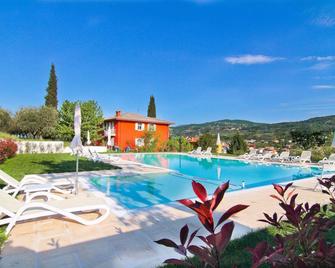 Residence Corte Del Bosco - Garda - Pool