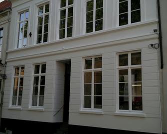 b&b les invités - Brujas - Edificio