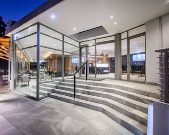 The Capital on Bath - Sandton