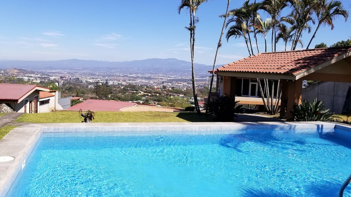 Hotel Monte Campana Escazu