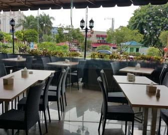 89 Hotel Batam - Batam - Restoran