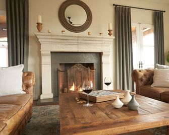 Black Walnut Inn And Vineyard - Dundee - Sala de estar