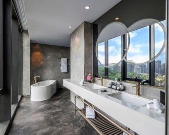 Radisson Collection Hotel, Vadistanbul - Istanbul - Badrum