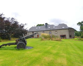 Luxurious Farmhouse in Rondu Luxembourg - Libramont-Chevigny - Building
