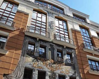 Nobilis Hotel - Lemberg - Gebäude