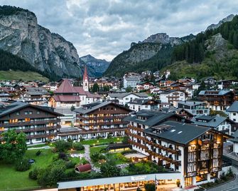 Residence Antares - Selva di Val Gardena