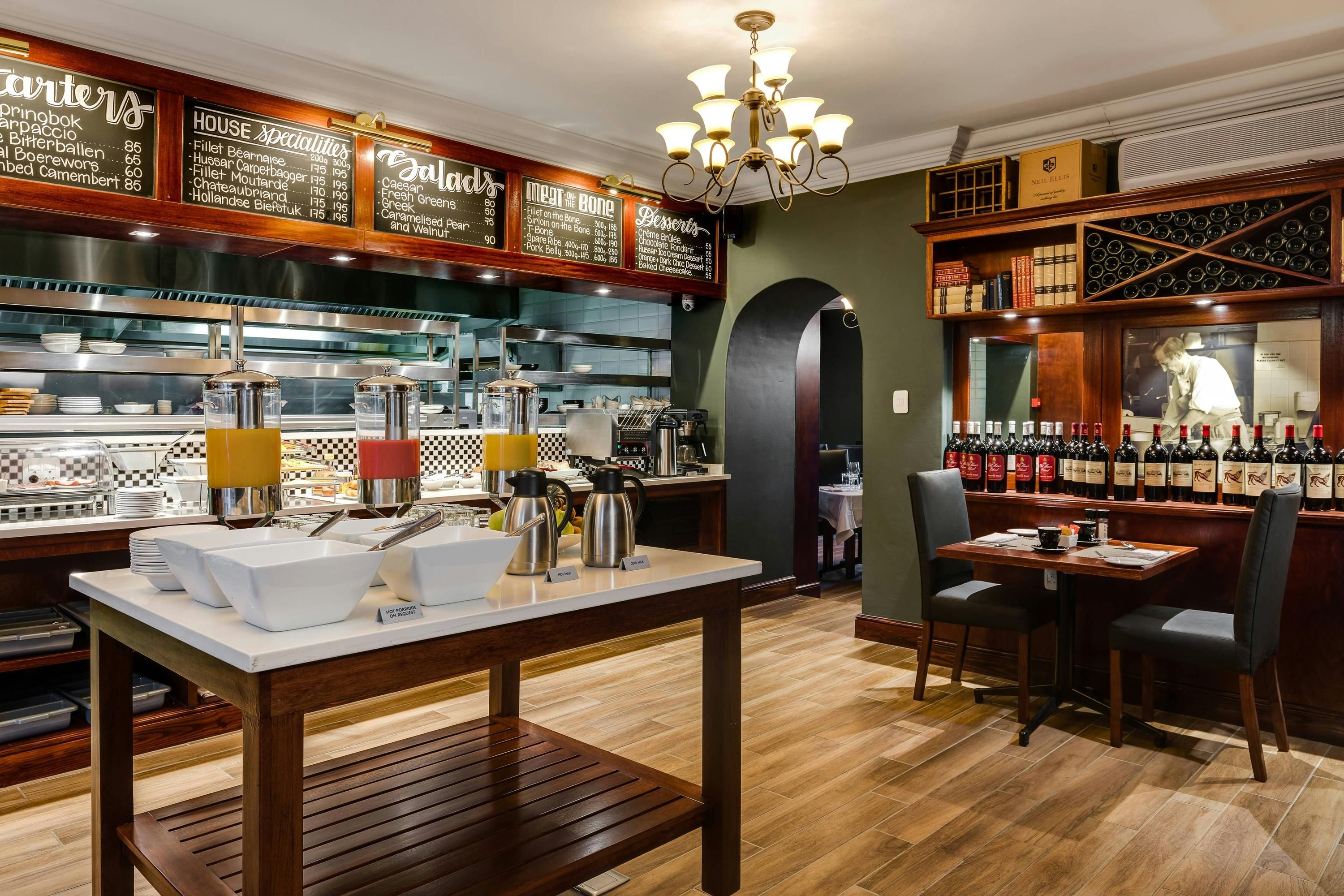 Protea Hotel by Marriott Franschhoek - Franschhoek - Bar