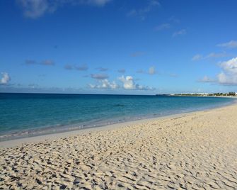 Bella Constantina Villa In Anguilla. Modern Design With Breath-Taking View - Shoal Bay - Beach