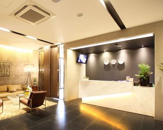 Hotel Vine - Seongnam - Front desk