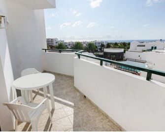 Apartamentos Lanzarote Paradise Colinas - Teguise - Balcón