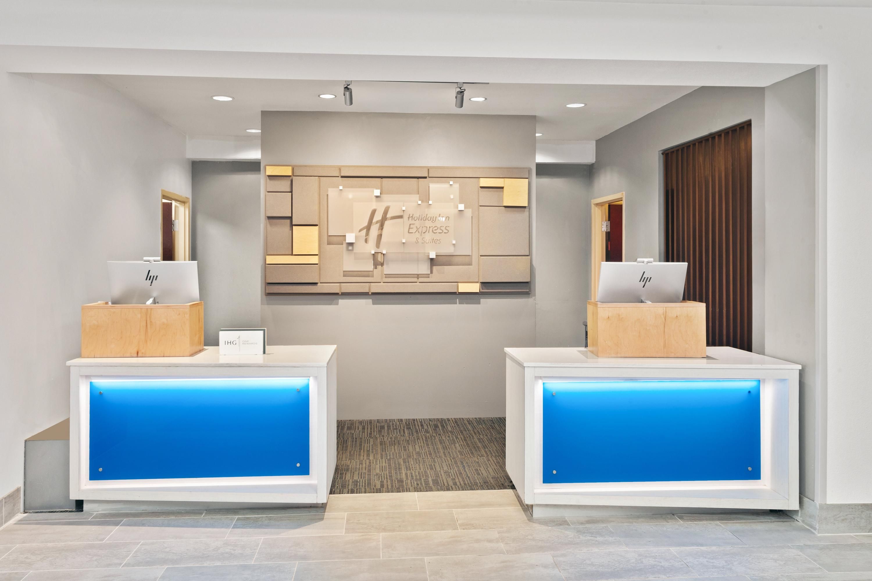 Holiday Inn Express & Suites Chicago West-O'hare Arpt Area By IHG - Hillside - Edificio