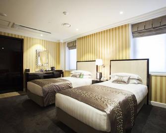 The Grand Hotel Myeongdong - Seoul - Bedroom