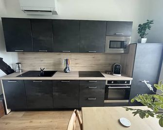 Louis XIV, Le Somail. - Ginestas - Küche