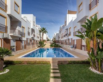 Pool and beach, Cabanas apartment - Conceição e Cabanas de Tavira - Pool
