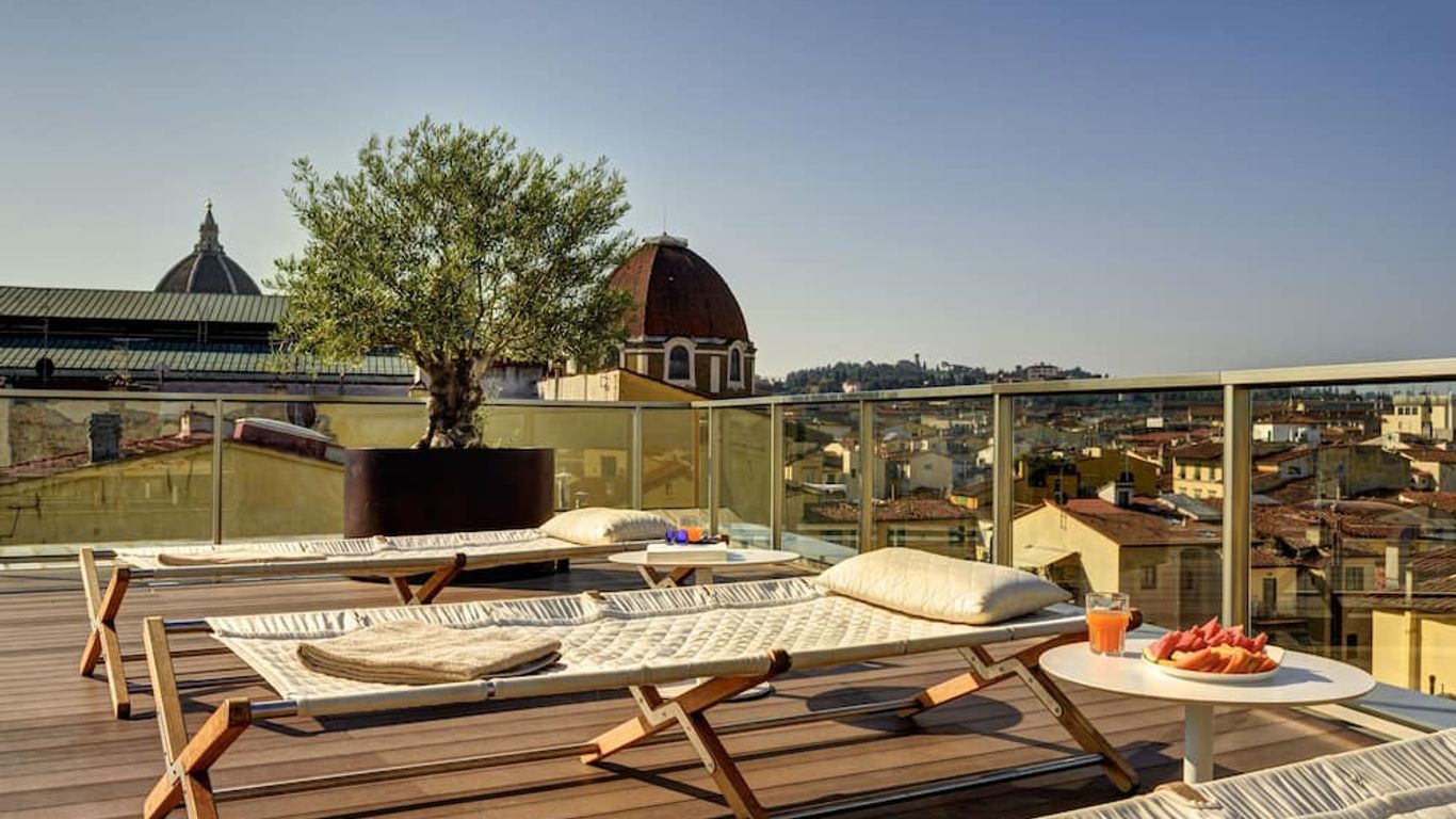 Hotel Glance In Florence