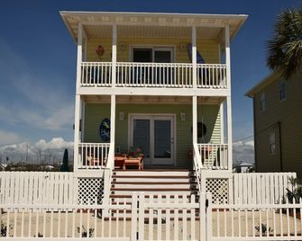 Bettie's Beach House - Mexico Beach - Edificio