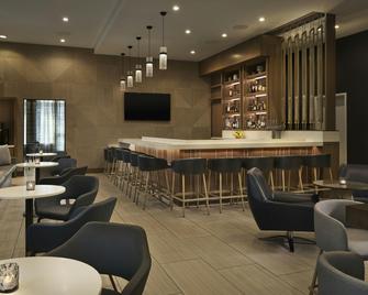 Residence Inn by Marriott Oakland Downtown - Oakland - Bar