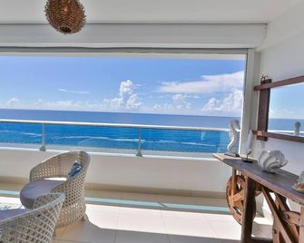 Privatebeach| Ocean| Panoramicview| W/ Fast Wifi - Guayacanes - Balcony