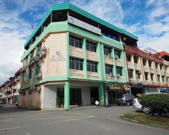 Hotel Perdana - Lawas - Edificio