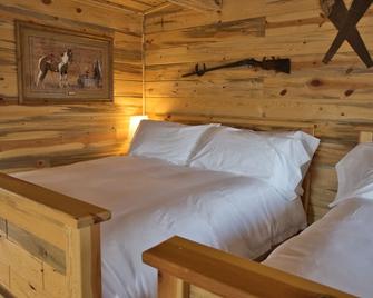 Farriers Quarters Studio on 280 acre Sevier River Ranch - 2 Queen Beds - Hatch - Bedroom