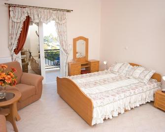 Rooms Nancy - Agios Andreas