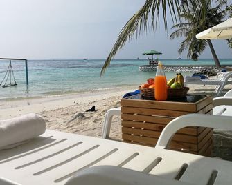 Crown Beach Hotel Maldives - Dhiffushi - Spiaggia