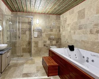 Underground Cave Suites Hotel - Avanos - Badkamer