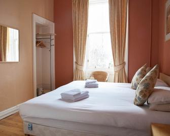 Garfield Guest House - Edinburgh - Bedroom