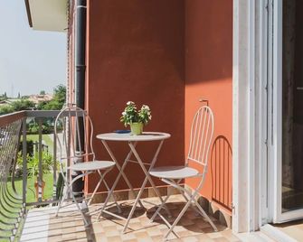 B&B Il Tramonto - Pastrengo - Balkon