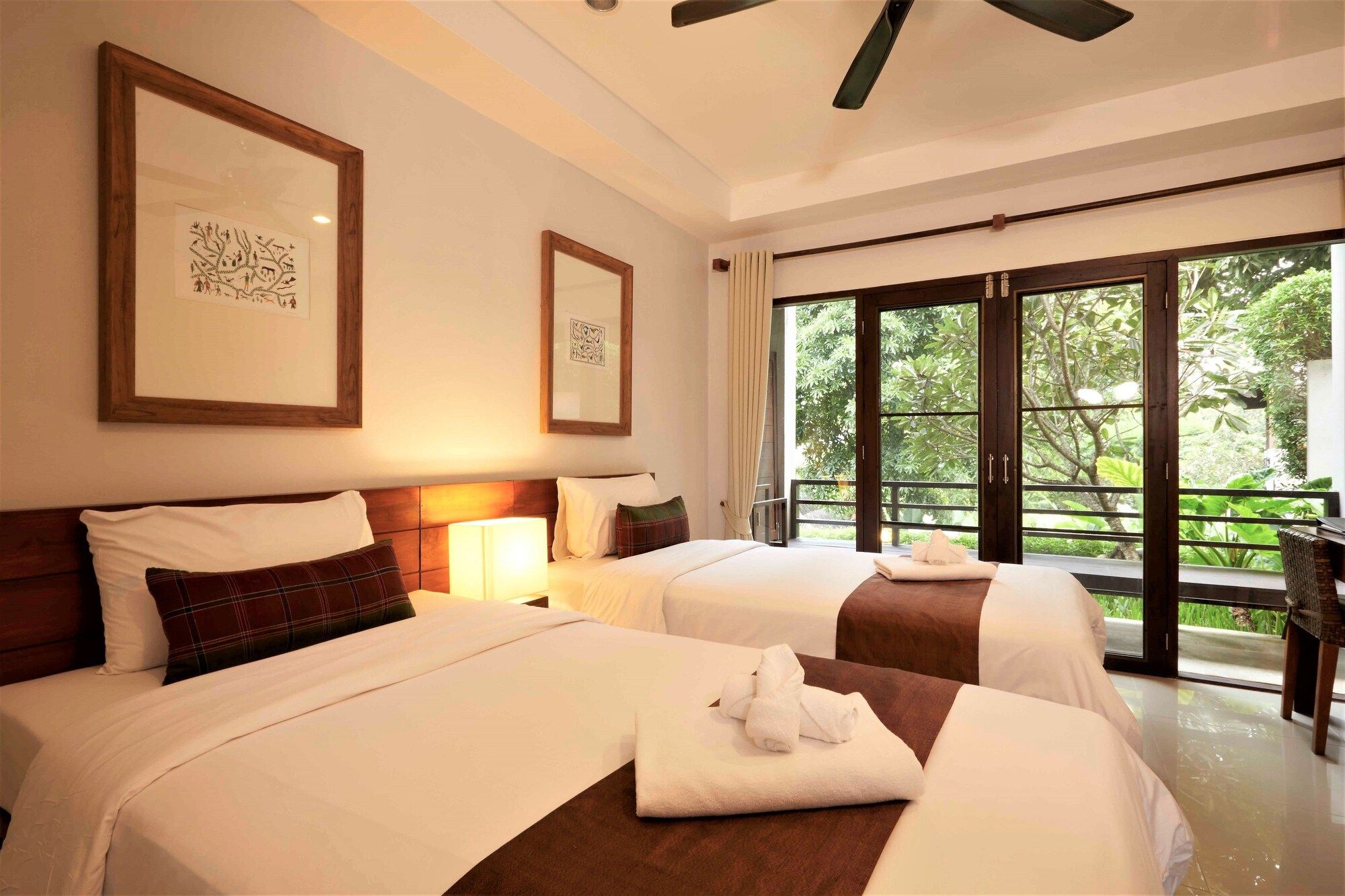 يوما هوتل - باي - غرفة نوم