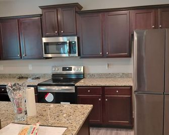 Beautiful Family-Friendly Home with scenic view - Dallas - Cocina