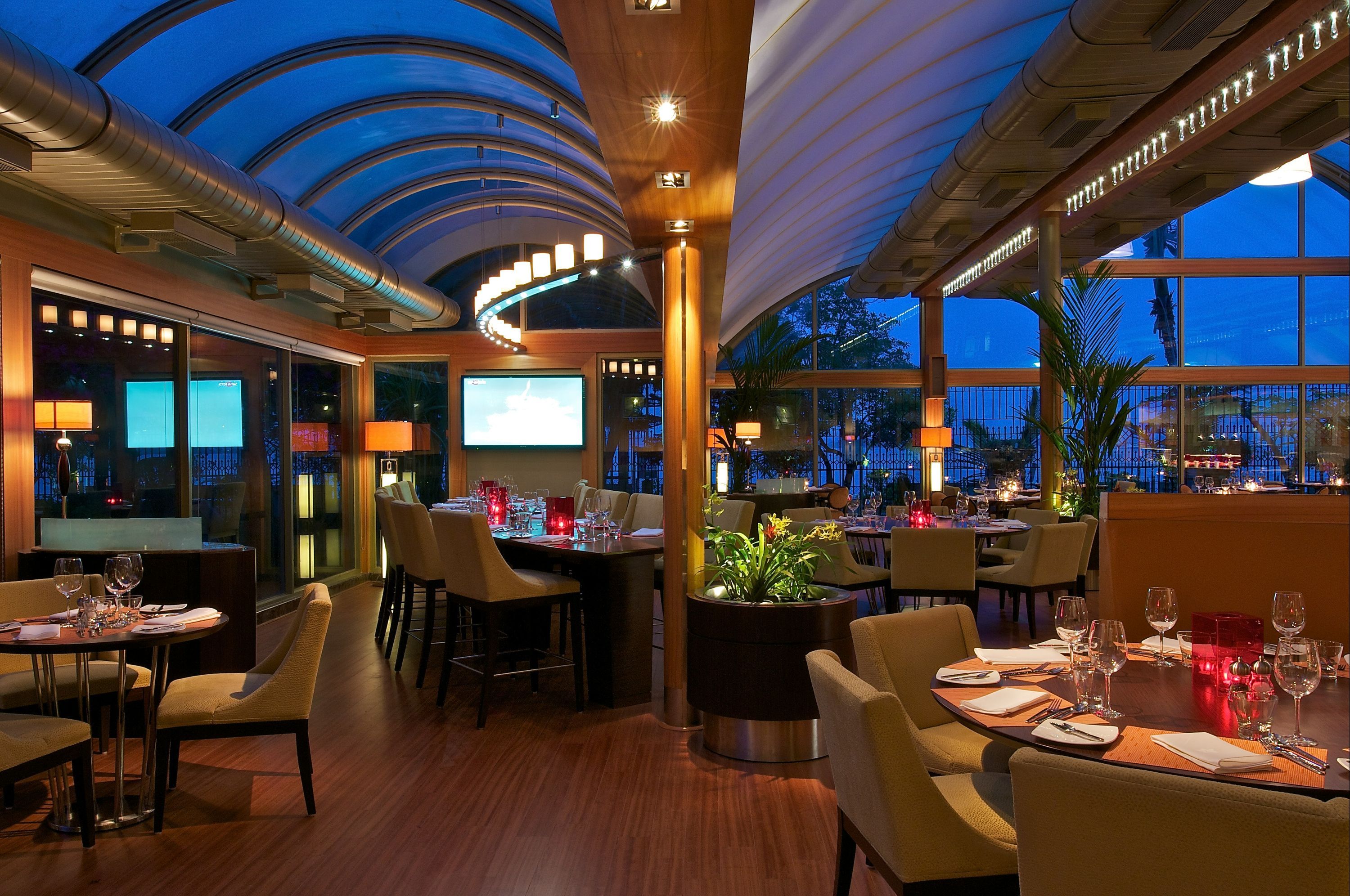 Vivanta Ernakulam, Marine Drive